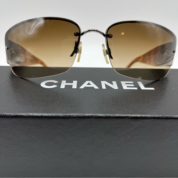Chanel Crystal CC Logo Sunglasses 4117 B Tortoise Shell Brown - Picture 2 of 9